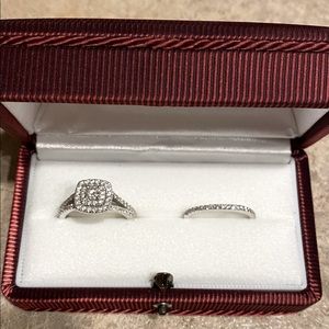 Engagement Ring Wedding Ring Set